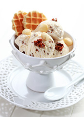 Nut ice cream