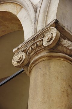 Column