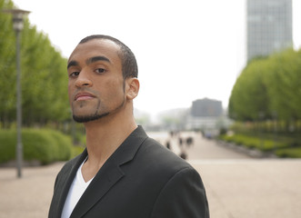 Portrait d'un homme  - Paris