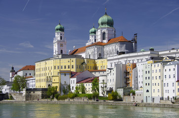 Historische Altstadt von Passau mit dem Dom