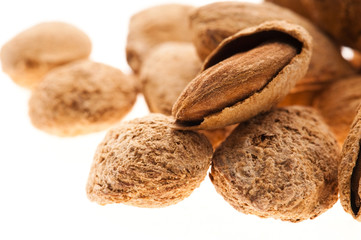 Sweet almonds with kernel