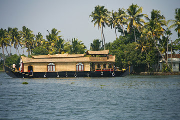 backwaters in alleppey, kerala