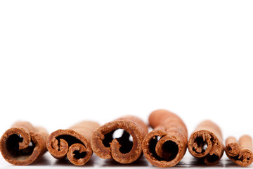 Cinnamon sticks lined up