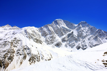 Obraz premium Beautiful view of mountains in the Elbrus area. Panorama