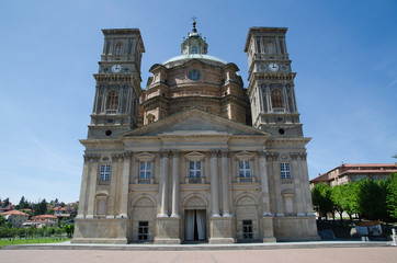 Facciata principale della Basilica di Vicoforte