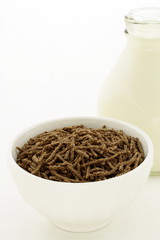 healthy wheat cereal breakfast