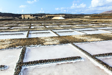 salt basins in saline de Janubio