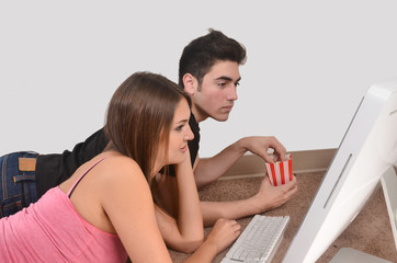 Obraz premium Young Students Working on Computer