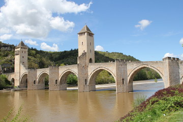 Fototapeta na wymiar Cahors, pont Valentré