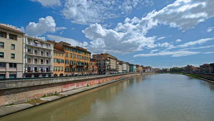 Waterfront Arno in Pisa