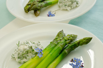 cooked asparagus