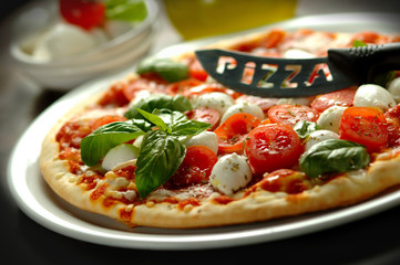Pizza caprese