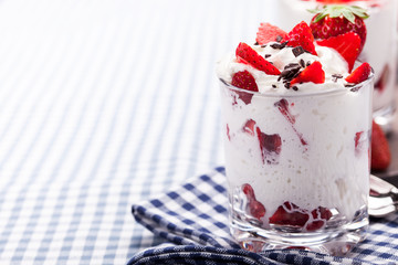 Strawberries with cream Dessert