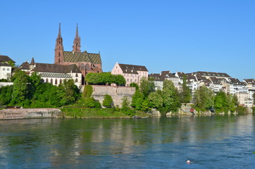 Fototapeta na wymiar Basel Cathedral, Szwajcaria