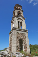 Fototapeta na wymiar Der Kirchturm von Agios Nektarios auf Rhodos