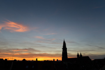 Naklejka premium silhouette of freiburg in sunset