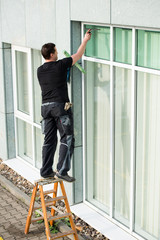gewissenhafter fensterputzer