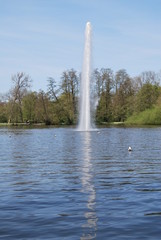 Getto d'acqua dal lago