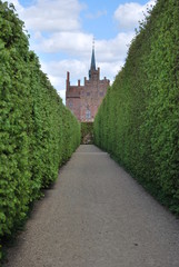 Giardino con vista del castello