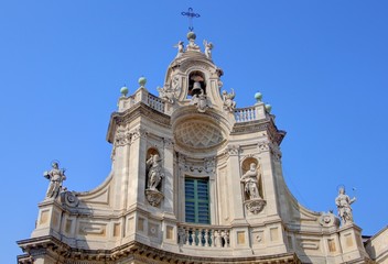 Fototapeta na wymiar kościół w Katanii