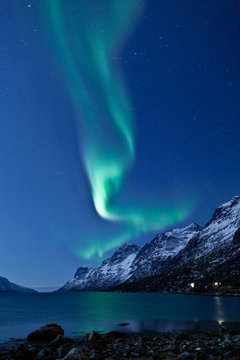 Fototapeta Zorza polarna w Norwegii, odzwierciedlenie