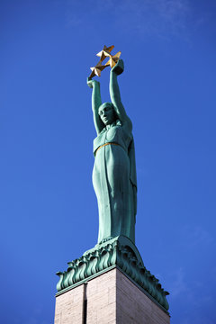 freedom monument
