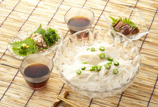 「涼味」の写真素材 | 2,448件の無料イラスト画像 | Adobe Stock