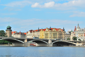 Obraz premium Beautiful quay in Prague