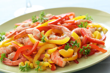 Shrimp with pepper and corn