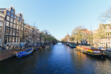 Fototapeta na wymiar Canals in Amsterdam