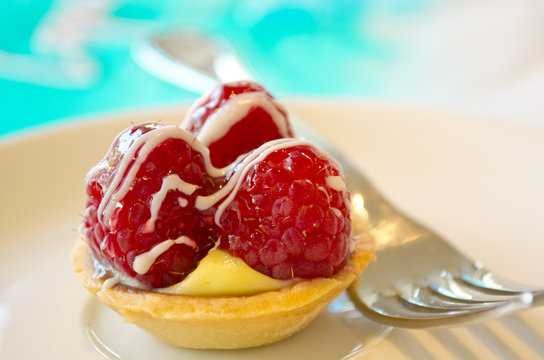 Mini red raspberry tart