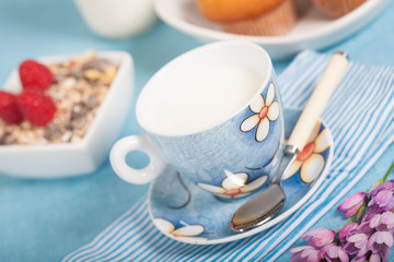 Healthy nutrition with fresh milk and muesli.