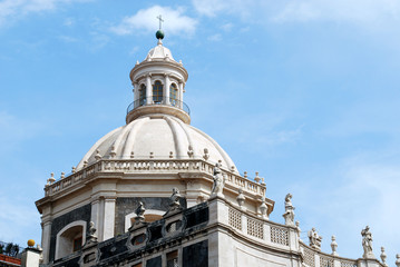Fototapeta na wymiar Sizilien - Catania - Kościół