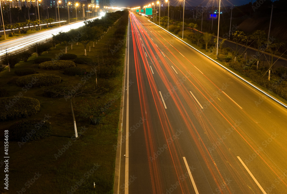 Wall mural night traffic light