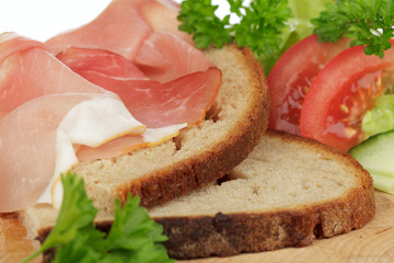 Schwarzwälder Schinken auf Graubrot