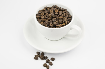 Tasse mit Kaffeebohnen