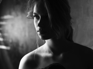 Naklejka premium Fashion photo of young sensual woman