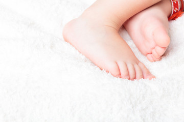 Obraz na płótnie Canvas Baby's pretty legs