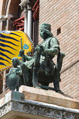 Bronze statue. City Hall. Ferrara. Emilia-Romagna. Italy.
