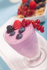 Yogurt with berries