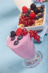 Yogurt with berries