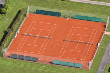 Fototapeta premium Tennisplatz von oben gesehen