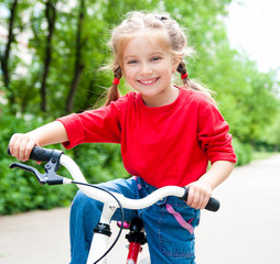 Fototapeta na wymiar girl with bicycle