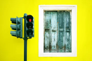 Fototapeten Window and traffic light © vali_111