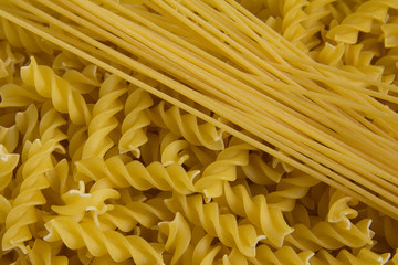 Spiralnudeln und Spaghetti