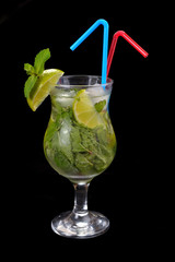 Mojito cocktail with lime