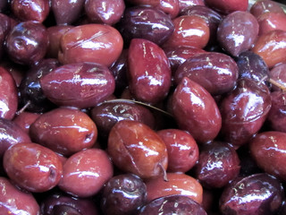 Tel Aviv large olives 2012
