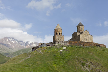 Fototapeta na wymiar Mount Kazbek and Gergeti Trinity Church, Georgia