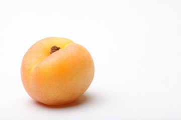 Albaricoque aislado, izquierda