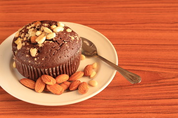 Muffin and almonds